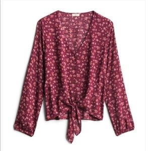 {mason & belle} Champlain tie front top